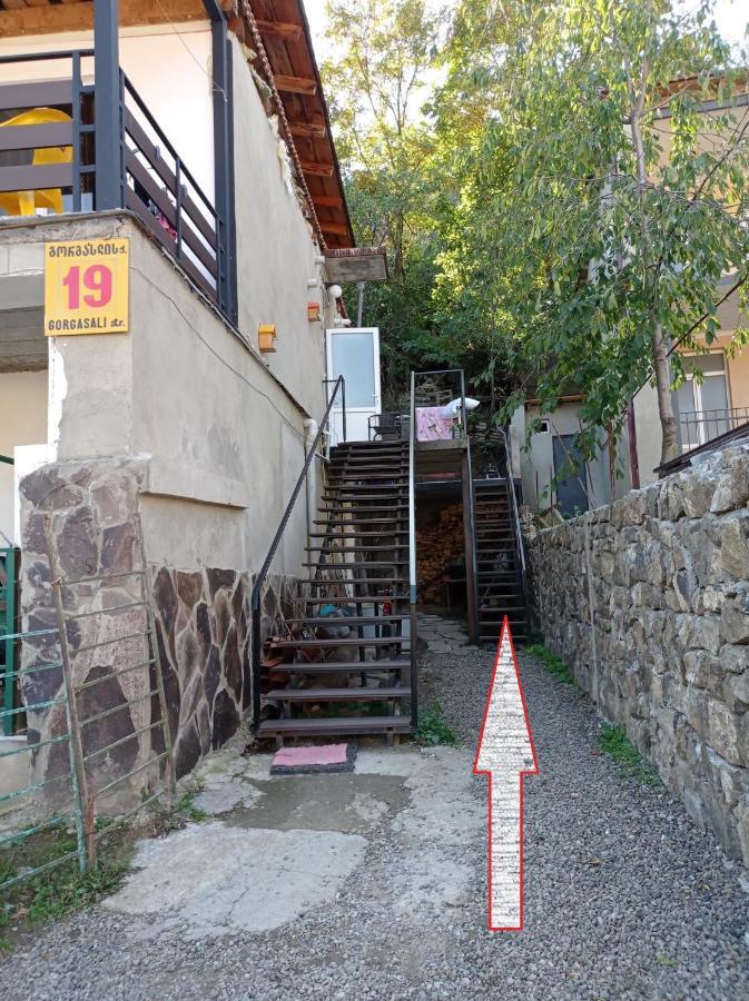 Cosy Apartment ボルジョミ エクステリア 写真